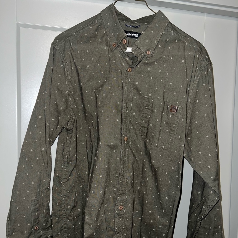Men’s Solaris Casual Button Down